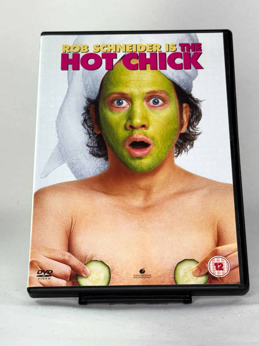 Forside av DVD-cover til The Hot Chick, brukt DVD hos Brukbar Film