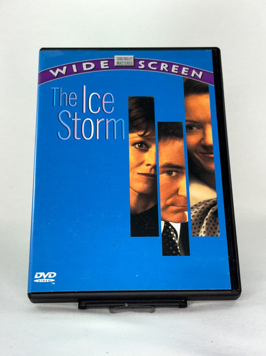 Forside av DVD-cover til The Ice Storm – drama av Ang Lee med Kevin Kline, Sigourney Weaver og Christina Ricci, brukt DVD hos Brukbar Film.