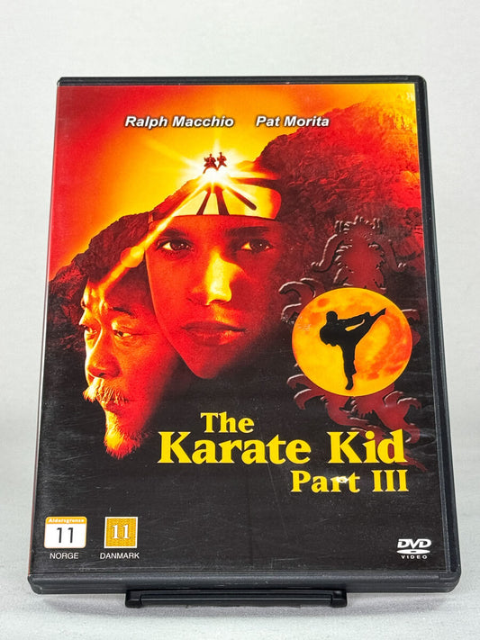 Forside av DVD-cover til The Karate Kid Part III – oppfølger i karatefilmserien med Ralph Macchio, brukt film hos Brukbar Film