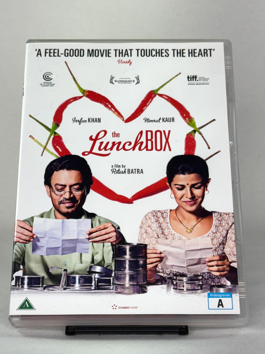 Forside av DVD-cover til The Lunchbox – indisk filmperle med Irrfan Khan, brukt film hos Brukbar Film