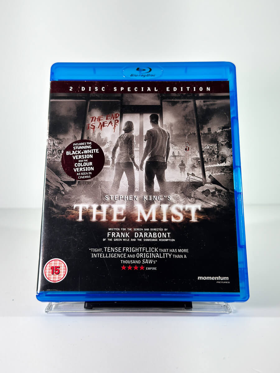 Forside av cover til The Mist på Blu-ray