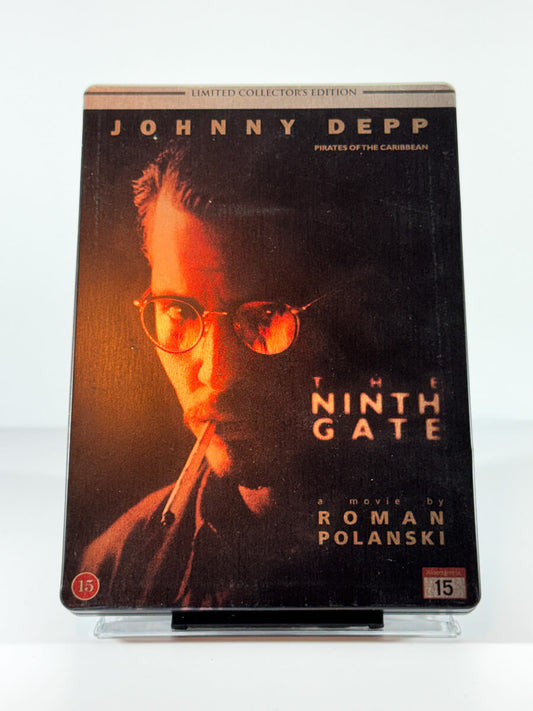 Forside av cover til the ninth gate, brukt steelbook DVD hos Brukbar Film