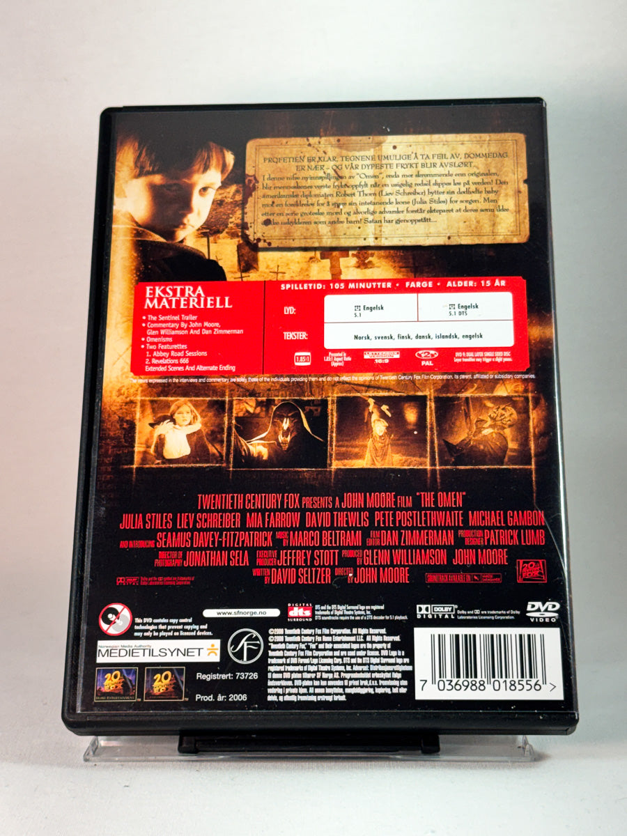 Bakside av cover til The Omen, bruktfilm hos nettbutikken Brukbar Film