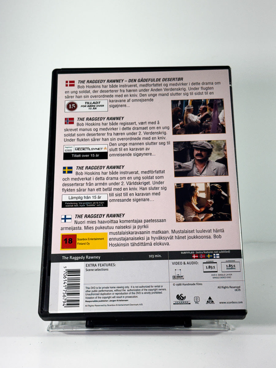 Bakside av cover til The Raggedy Rawney, bruktfilm på DVD hos Brukbar Film