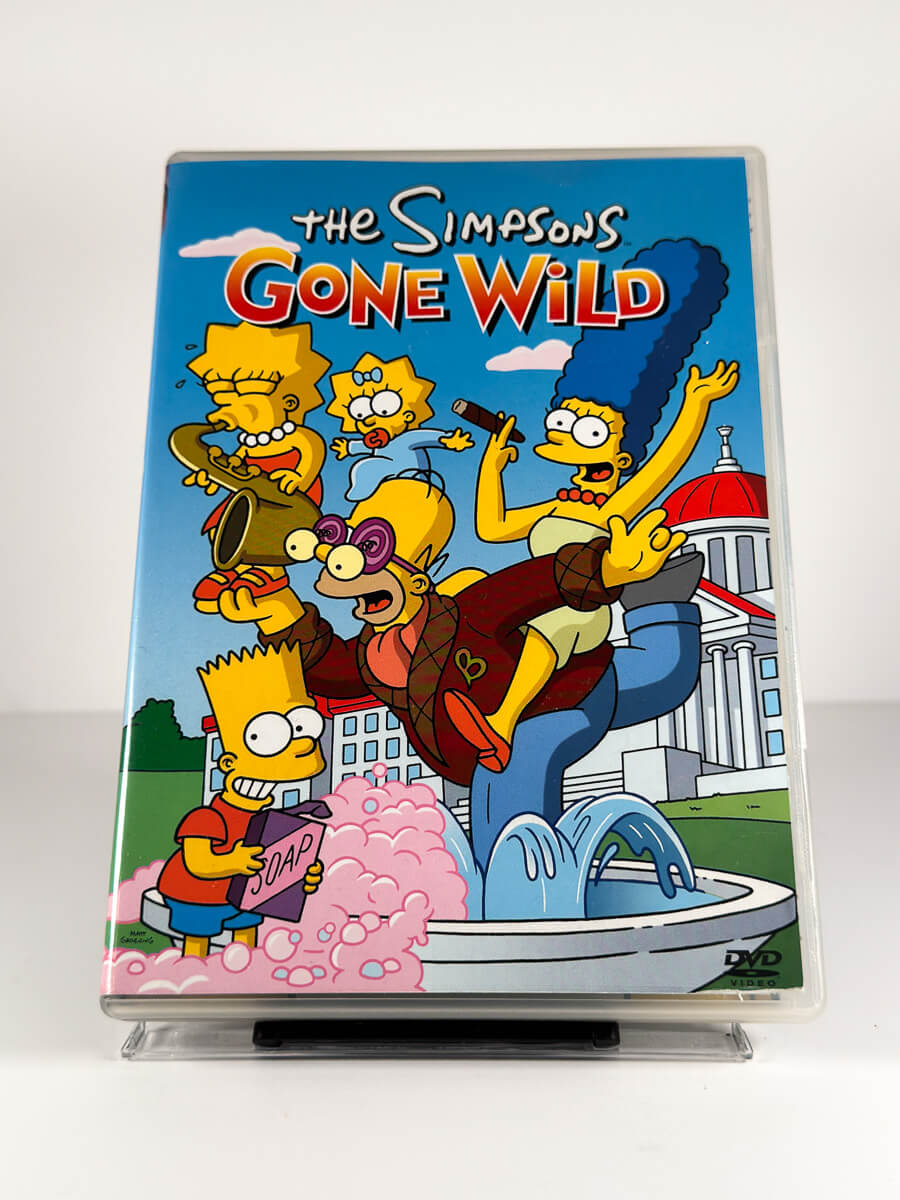 Forside av cover til The Simpsons Gone Wild på DVD