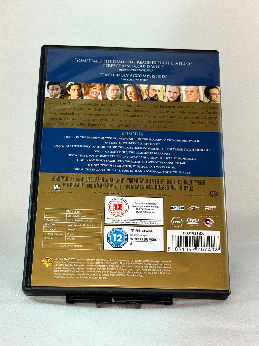 The West Wing – bakside av DVD-cover til sesong 2 med innholdsdetaljer hos Brukbar Film