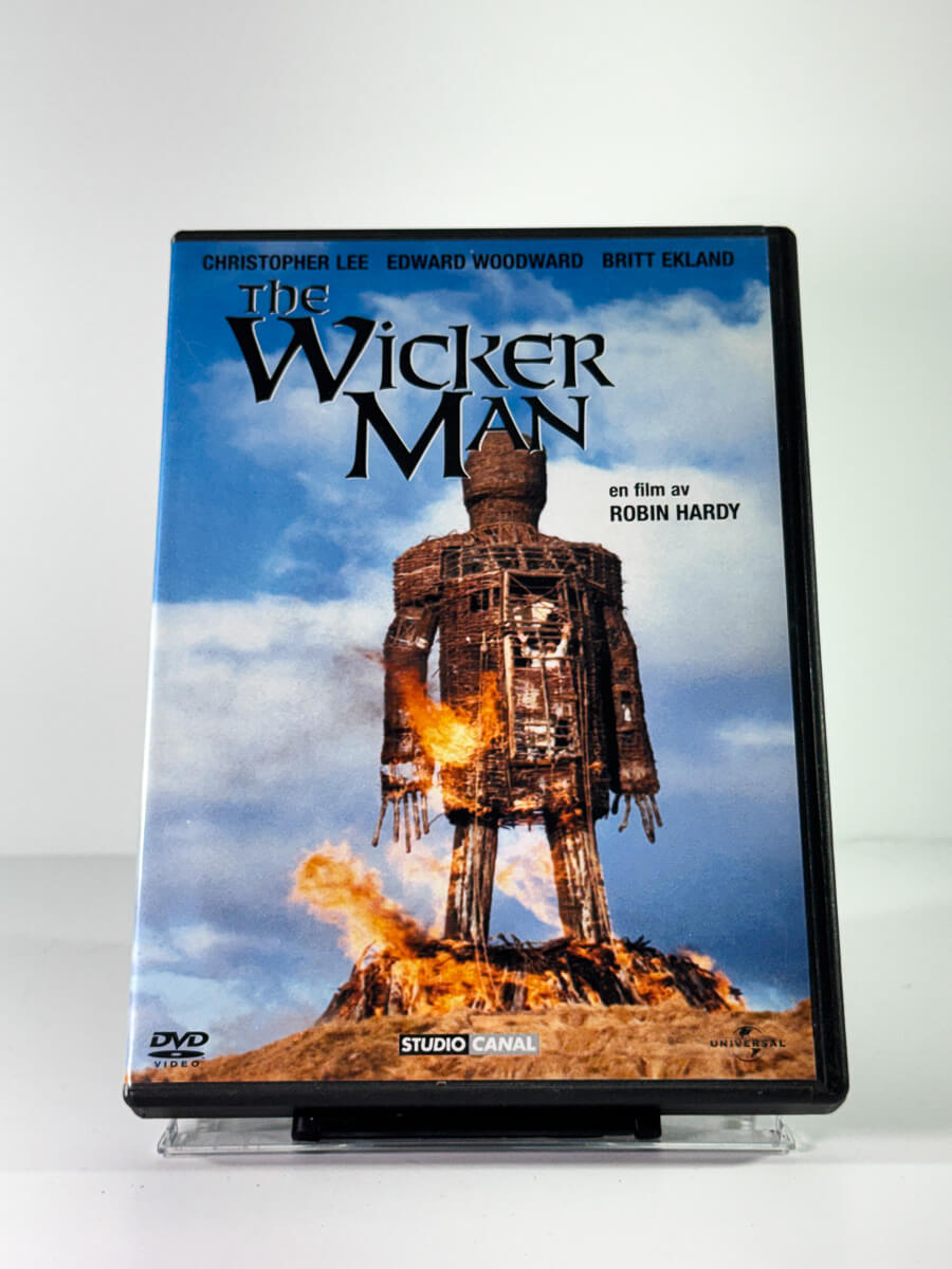 Forside av cover til The Wicker Man, bruktfilm hos nettbutikken Brukbar Film