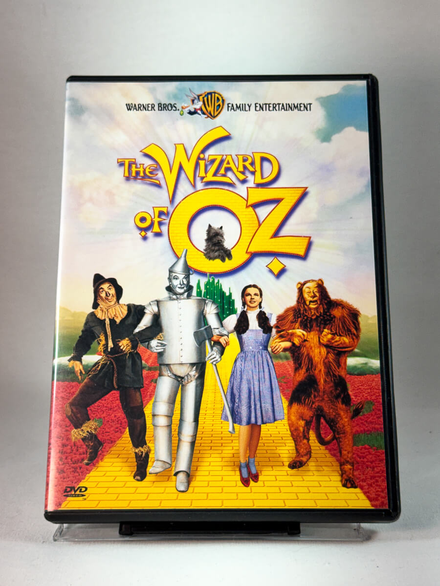 Forside av cover til The Wizard of Oz, brukt DVD hos Brukbar Film