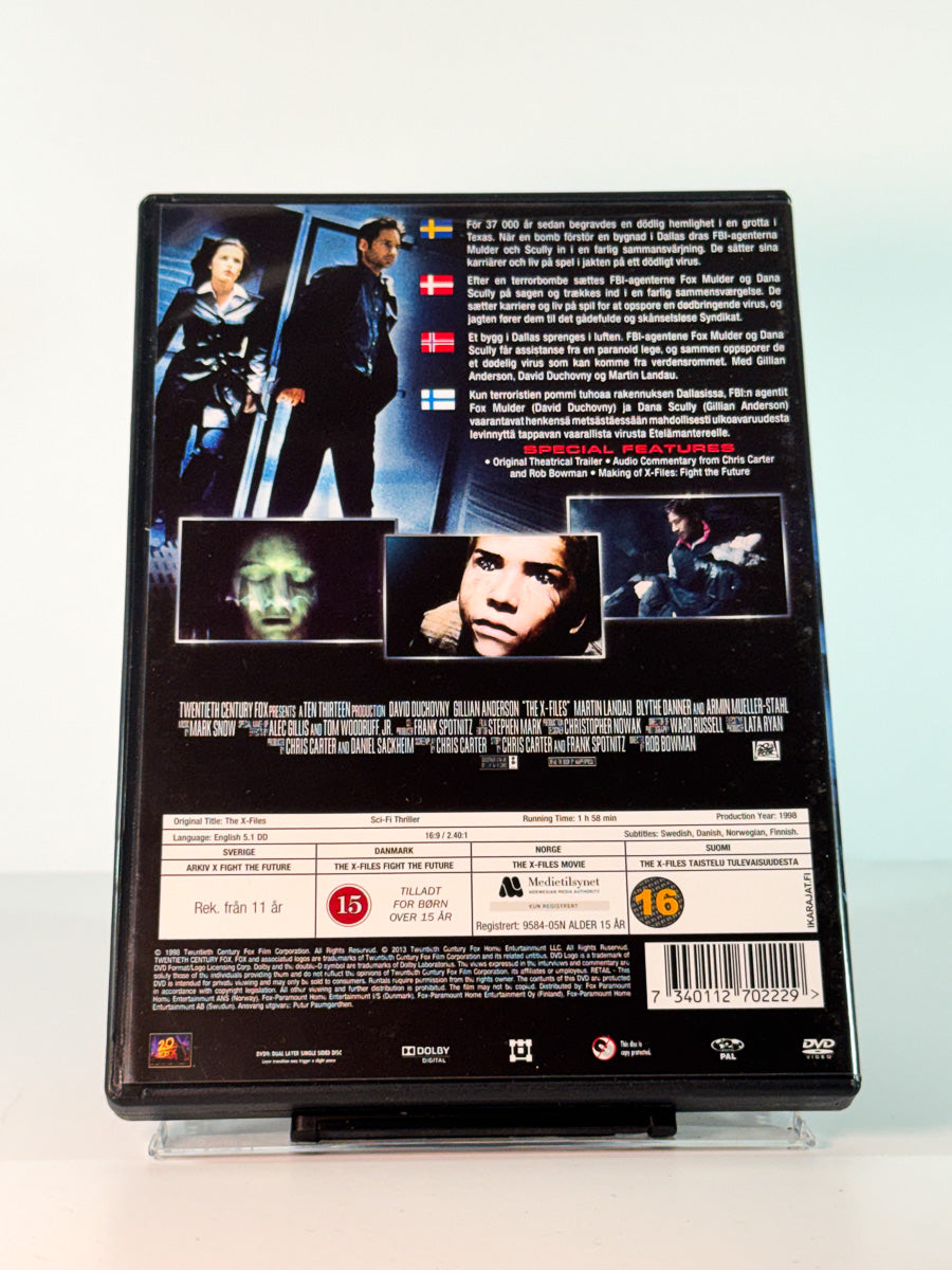 Bakside av cover til The X-Files – Fight the Future, brukt original DVD hos Brukbar Film