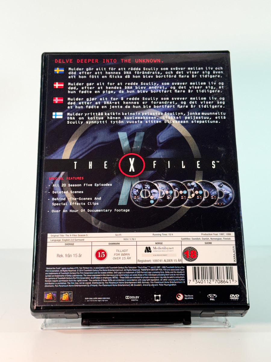 Bakside av cover til The X-Files – Season 5, brukt original DVD hos Brukbar Film