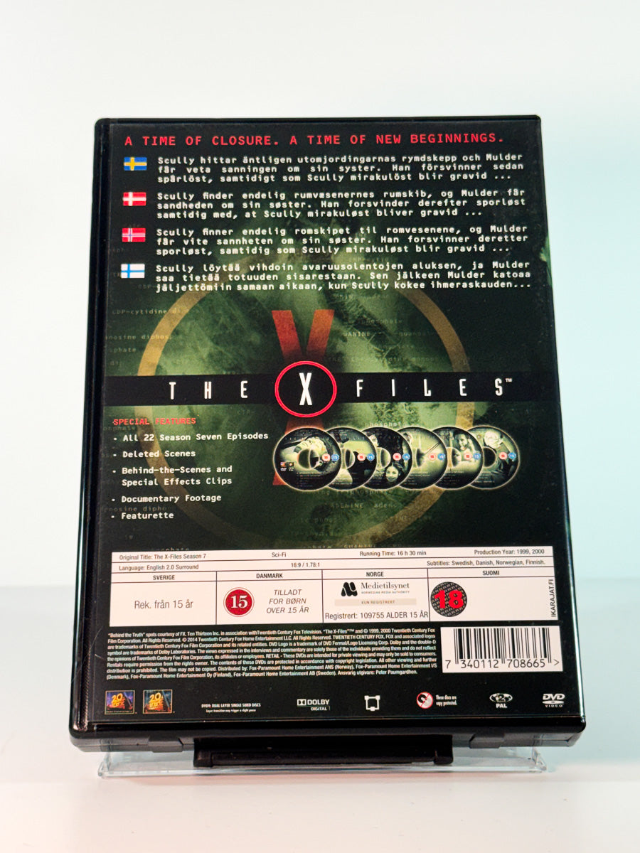 Bakside av cover til The X-Files – Season 7, brukt DVD hos Brukbar Film