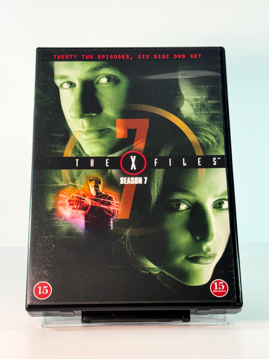 Forside av cover til The X-Files – Season 7, brukt original DVD hos Brukbar Film