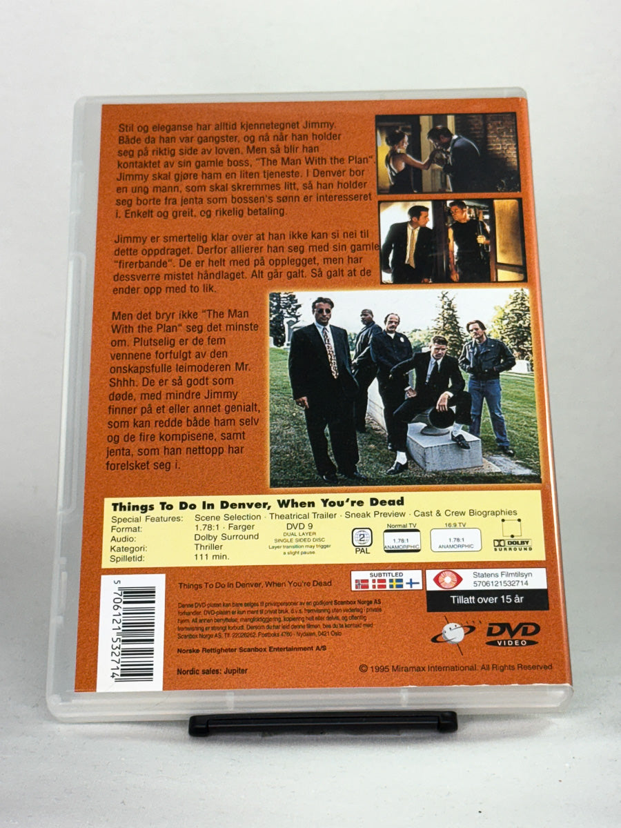 Bakside av DVD-cover til Things to Do in Denver When You’re Dead med synopsis og tekniske detaljer; brukt DVD hos Brukbar Film.