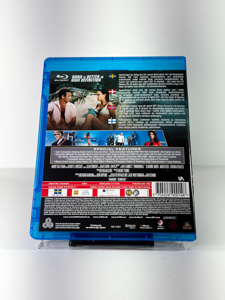 Bakside av cover til Thunderball på Blu-ray