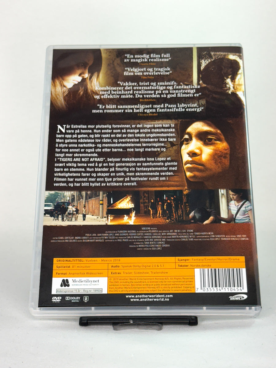 Bakside av DVD-cover til Tigers Are Not Afraid – poetisk og skremmende film som blander fantasi og virkelighet, second hand DVD-film fra Brukbar Film.