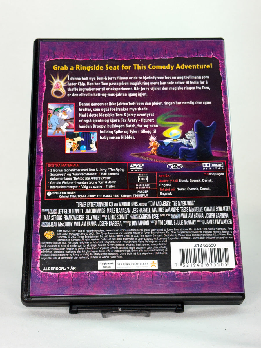 Bakside av DVD-cover til Tom & Jerry: Den magiske ringen – morsom og magisk familiefilm med norsk tale – original brukt DVD fra Warner Bros. hos Brukbar Film.
