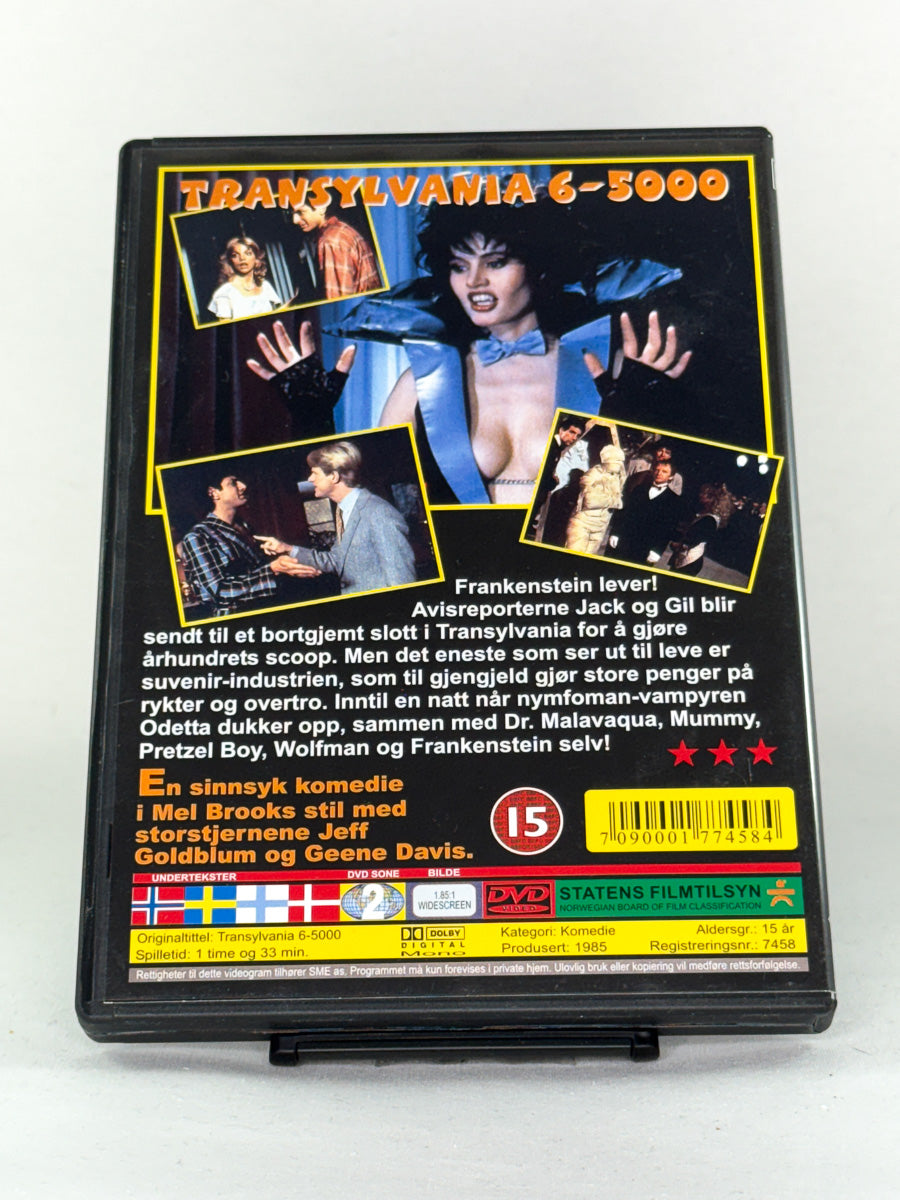 Bakside av Transylvania 6-5000 DVD-cover – brukt originalfilm, kultklassiker tilgjengelig hos Brukbar Film