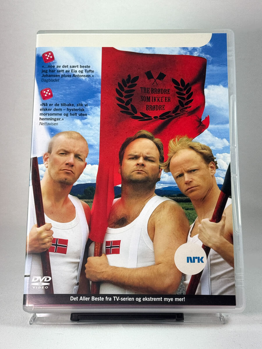 Forside av DVD-cover for Tre brødre som ikke er brødre, bruktfilm hos nettbutikken Brukbar Film