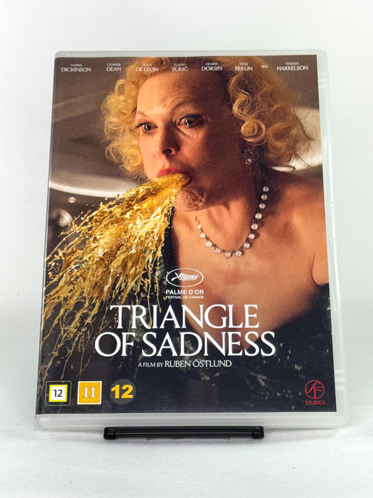 Forside av DVD-cover til Triangle of Sadness – prisvinnende satire på brukt DVD hos Brukbar Film