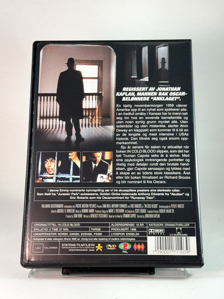 truman-capotes-in-cold-blood-dvd-cover-bakside
Bakside av cover til Truman Capote’s In Cold Blood, brukt DVD hos Brukbar Film
