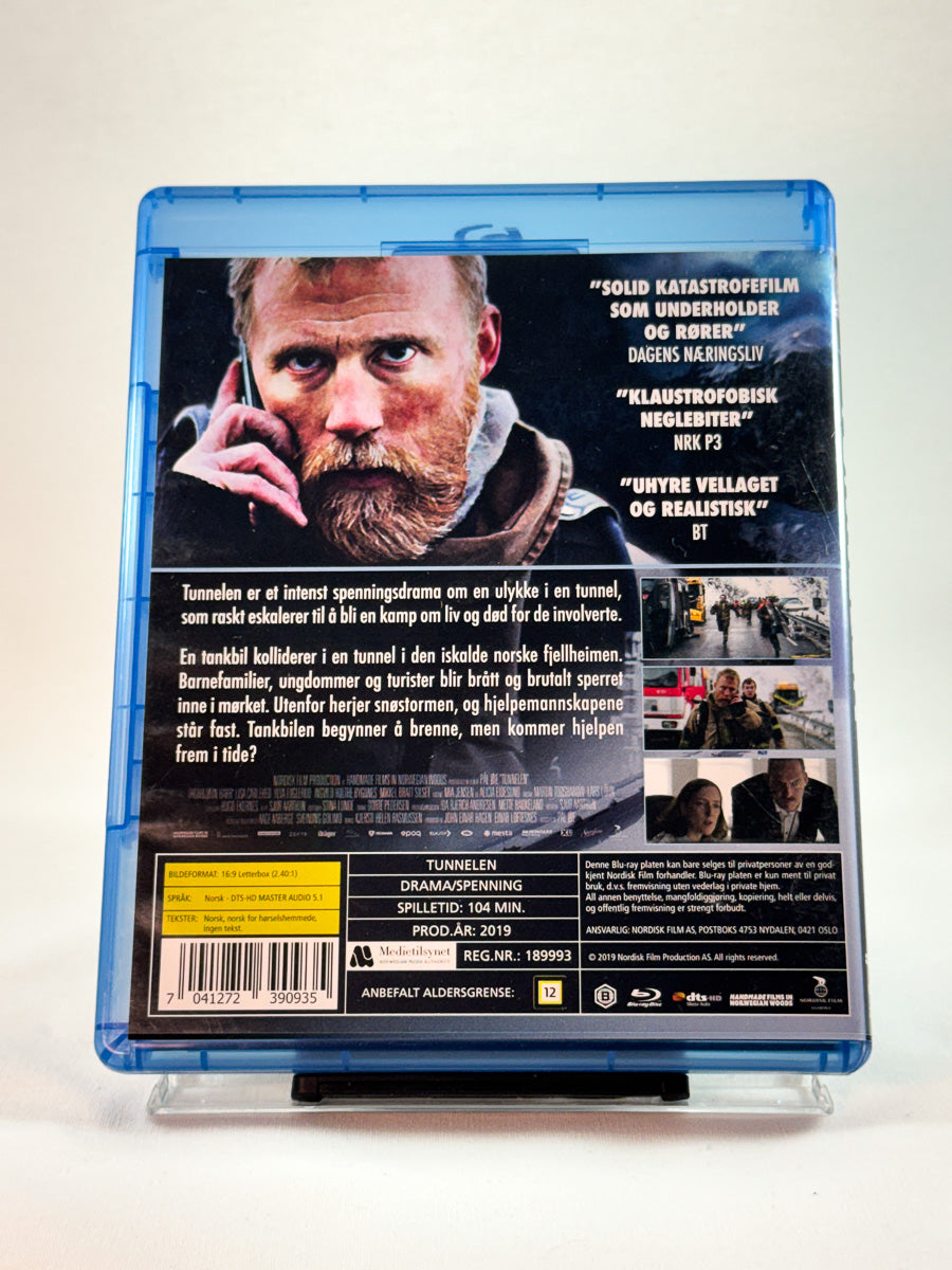 Tunnelen – bakside av Blu-ray-cover med handling og teknisk informasjon, brukt Blu-ray hos Brukbar Film
