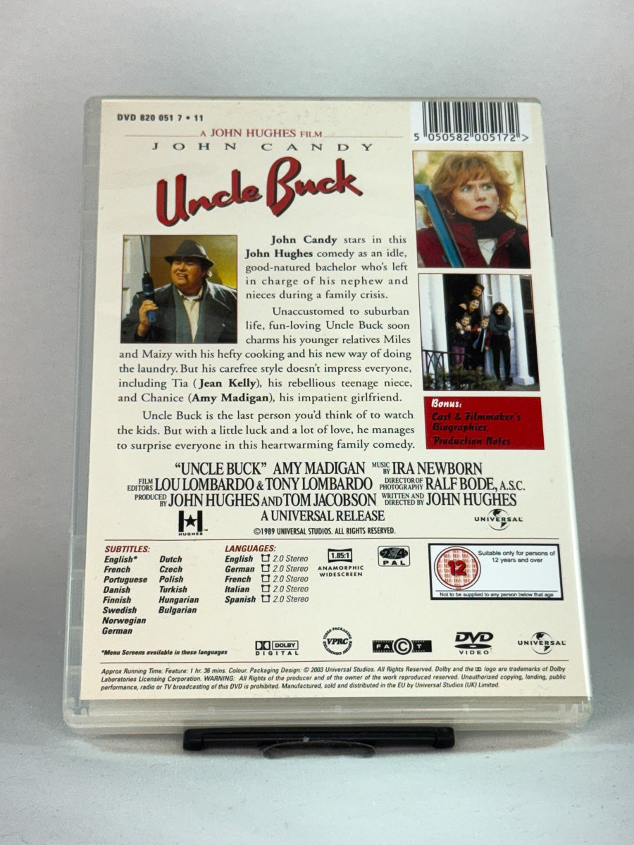Bakside av cover til Uncle Buck, bruktfilm på DVD hos Brukbar Film