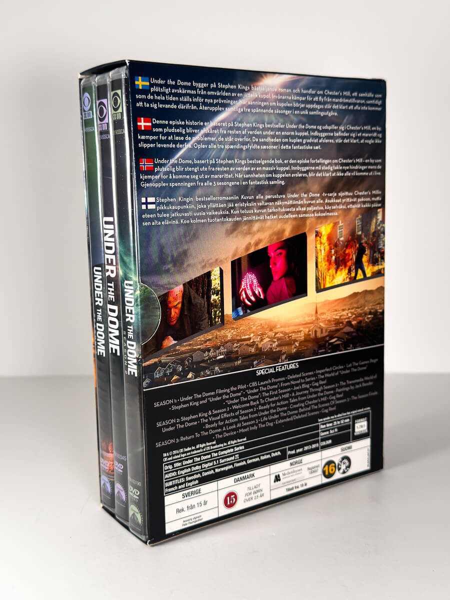 Bakside av cover til Under the Dome: The Complete Series på DVD