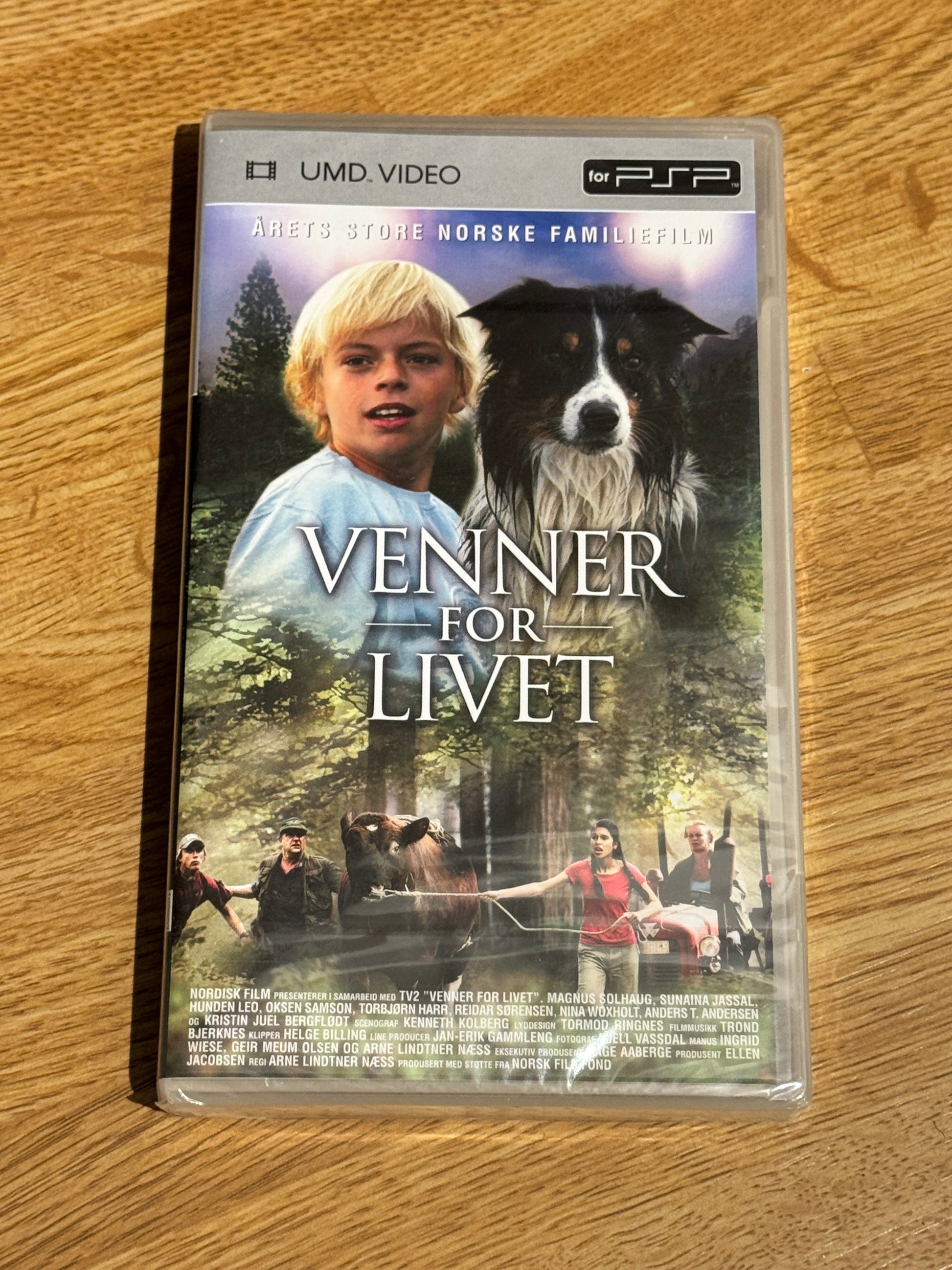 Forside av cover til Venner for livet, PSP UMD-utgivelse