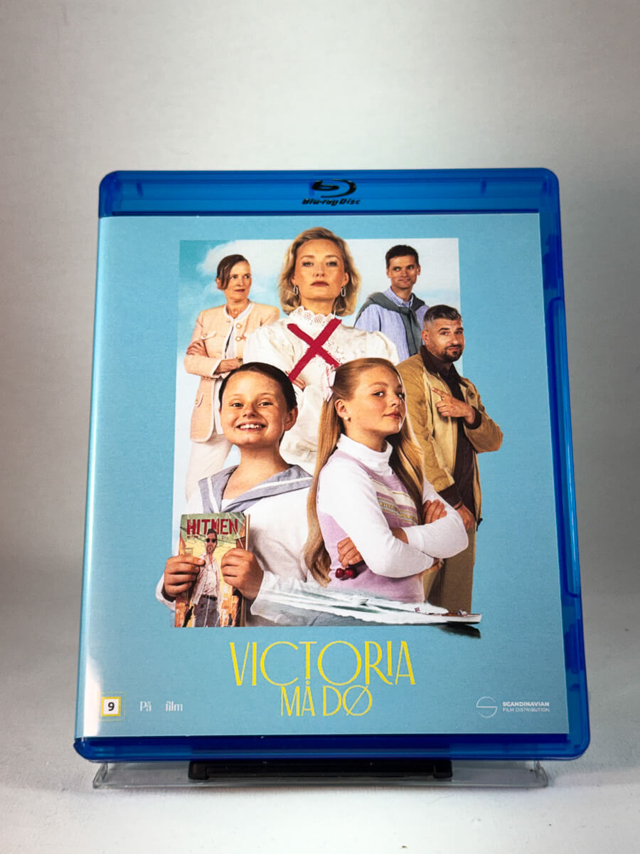 Forside av cover til Victoria må dø, bruktfilm på Blu-ray hos Brukbar Film