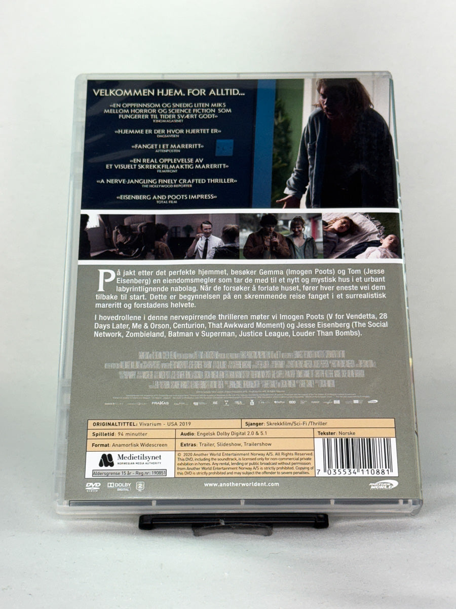 Bakside av DVD-cover til Vivarium – brukt DVD med mørk og urovekkende science fiction, kjøp hos Brukbar Film