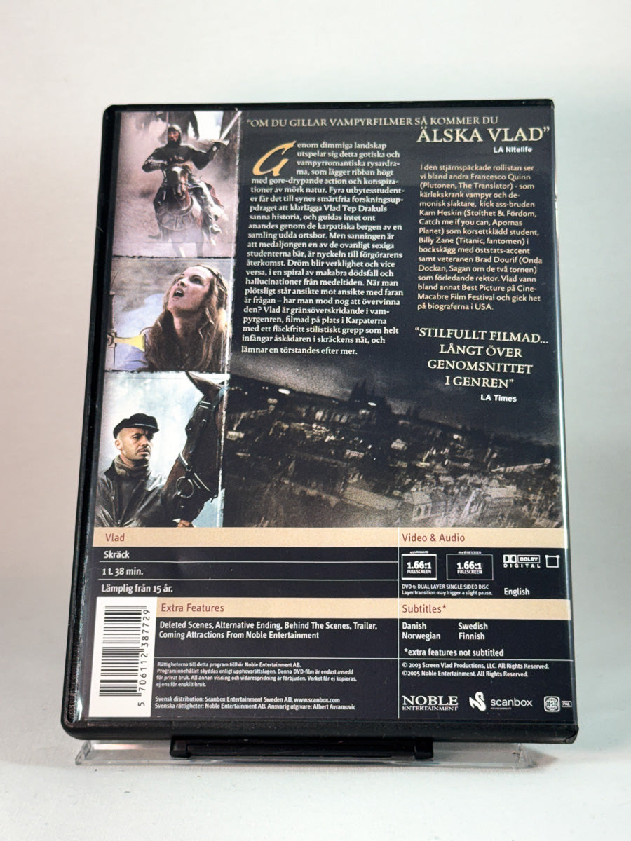 Bakside av cover til Vlad, bruktfilm på DVD hos Brukbar Film