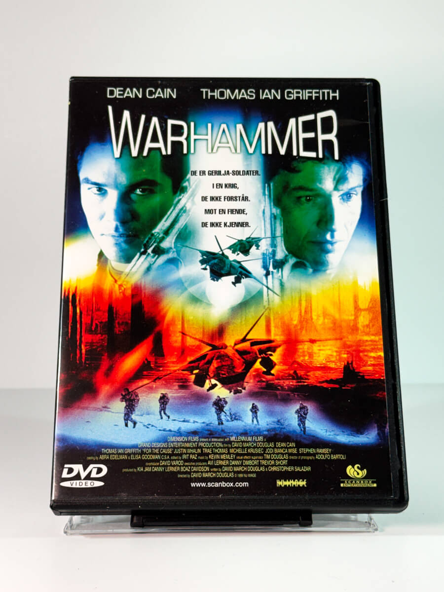 Forside av cover til Warhammer, bruktfilm på DVD hos Brukbar Film