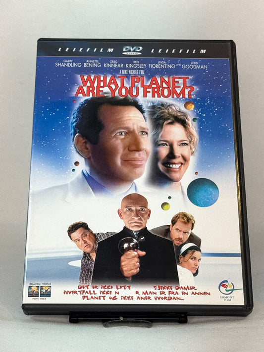 Forside av DVD-cover til What Planet Are You From? – romantisk sci-fi-komedie med Garry Shandling, Annette Bening og Ben Kingsley, brukt film hos Brukbar Film.