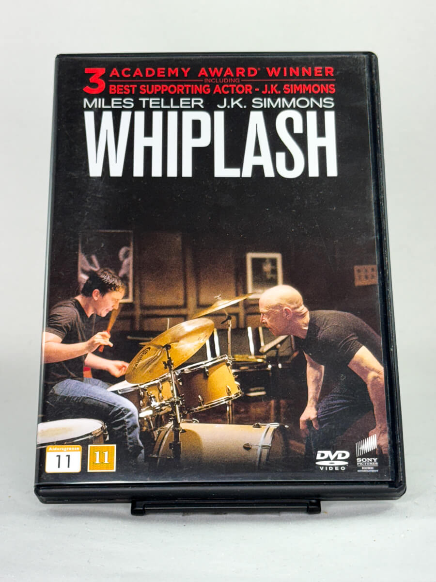 DVD-cover for filmen Whiplash, forside bruktfilm hos nettbutikken Brukbar Film