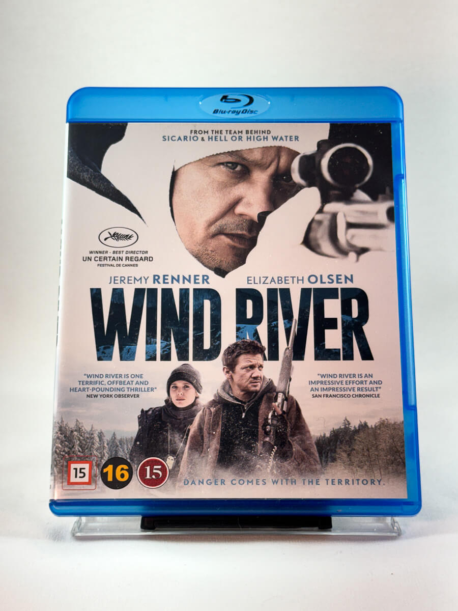 Forside av cover til Wind River, brukt Blu-ray hos Brukbar Film