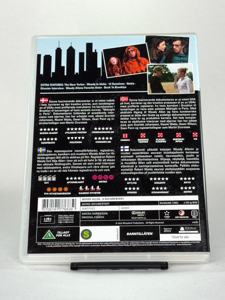 DVD-cover for filmen Woody Allen: A Documentary – Manhattan, Movies & Me, bakside brukt original DVD hos Brukbar Film